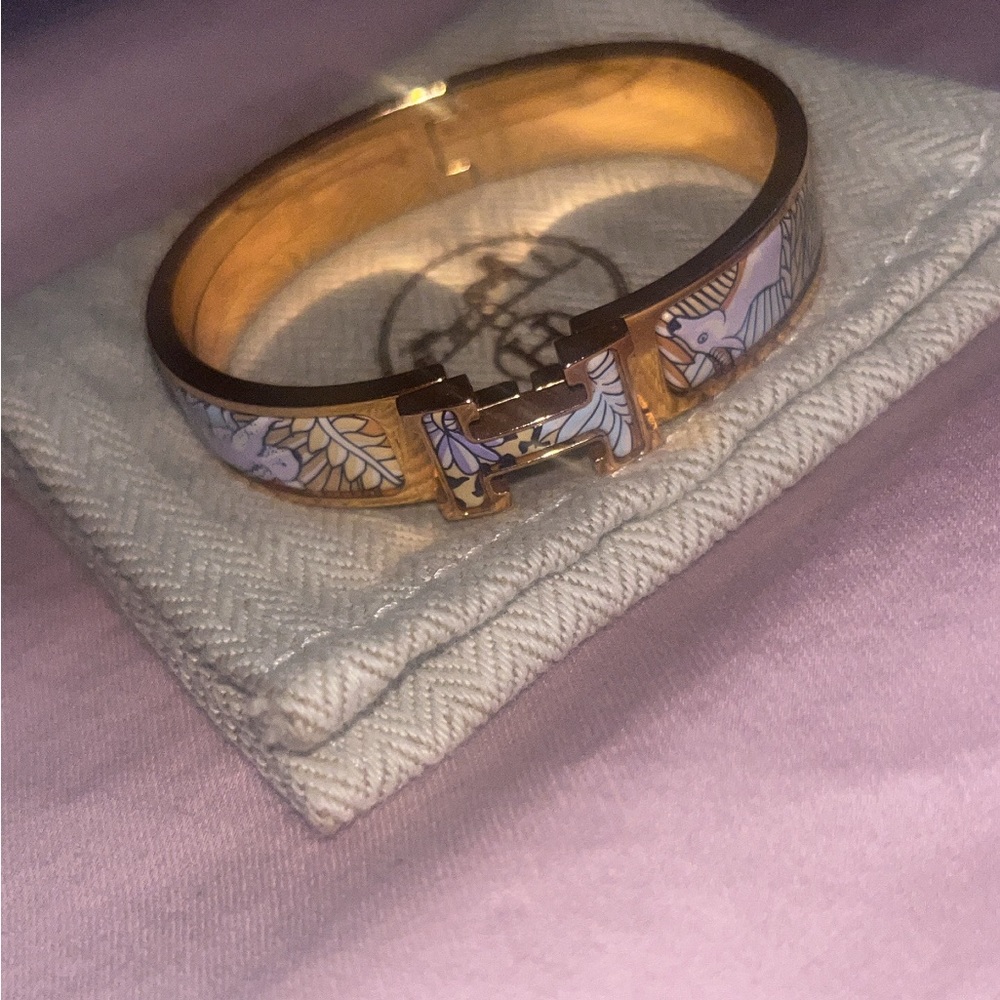 H clicc bracelet